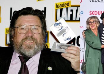 How Much is Ricky Tomlinson Worth